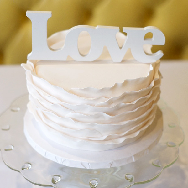 Ruffle-Love_cake Celebration & Wedding Cakes